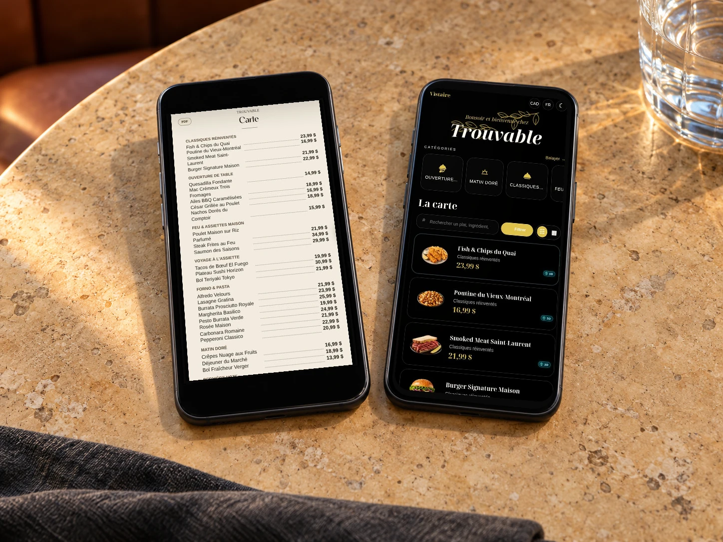 Présentation PDF et menu digital Trouvable côte à côte sur deux téléphones